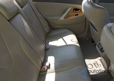 2007 Toyota Camry Xle z USA, uszkodzony, nr VIN JTNBE46KX73009173